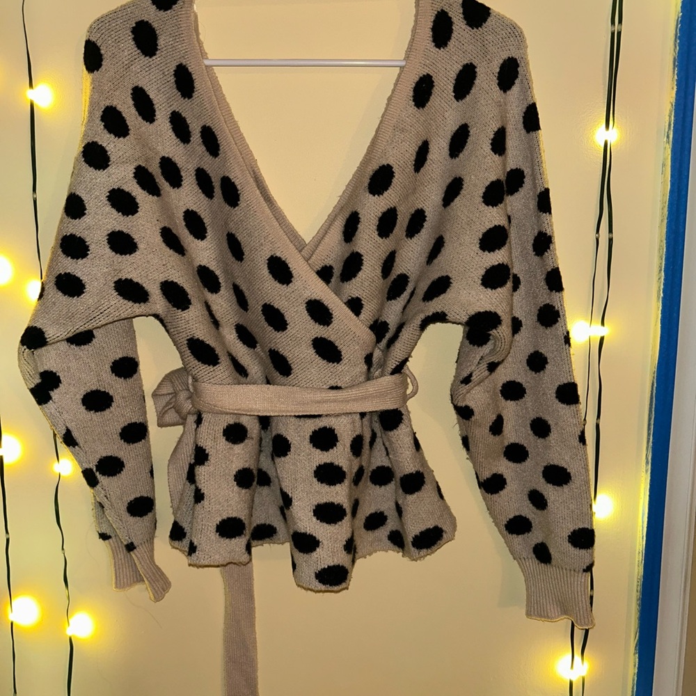 Dreamers Polka Dot Wrap Sweater. V Neck. S / M
